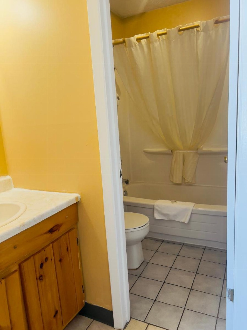 Glenview Cottages Image 12