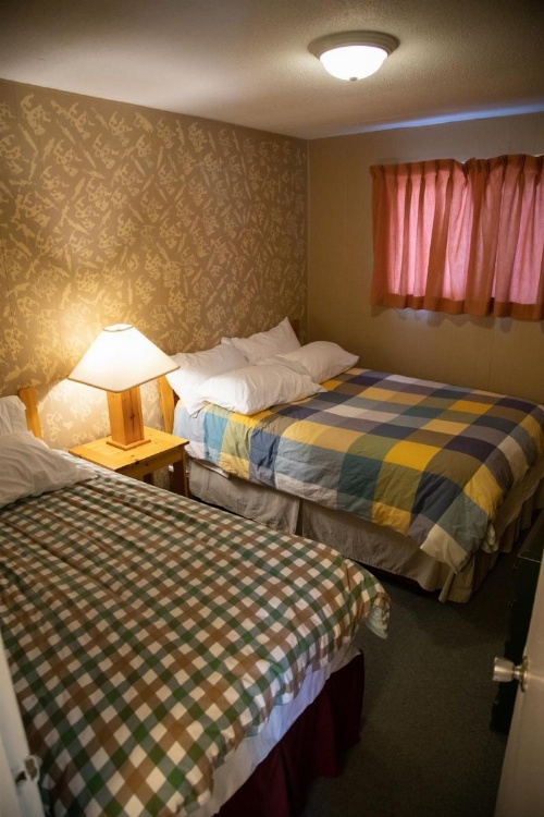 Glenview Cottages image 13