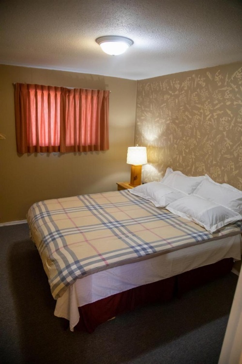 Glenview Cottages image 37